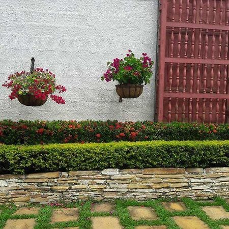 Hotel Santa Barbara Colonial Santa Fe de Antioquia Exterior photo